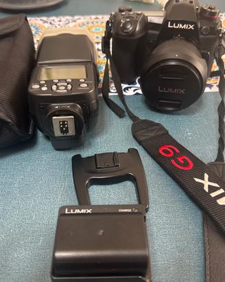PANASONIC LUMIX G9 + 12-60mm - MINT