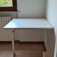 Tavolino a muro pieghevole Calligaris
