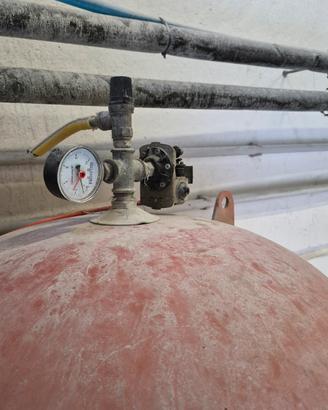 pompa  e autoclave