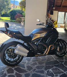 Ducati Diavel Strada