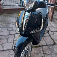 Scooter Piaggio Liberty S  125 abs