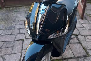 Scooter Piaggio Liberty S  125 abs