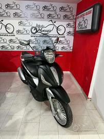 Piaggio Beverly 300 i.e.