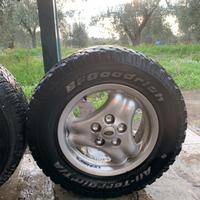 Gomme + cerchi land rover