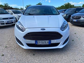 Ford Fiesta 1.5 TDCi 75CV 3 porte Black & White Ed