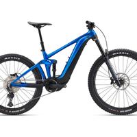 GIANT REIGN E + 3 - 800WH / SUPER PROMO !!!