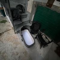  trio composto da quattro pezzi 