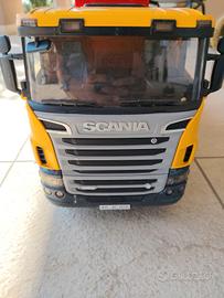 Bruder betoniera Scania