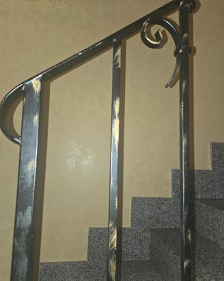 ringhiera ferro battuto 