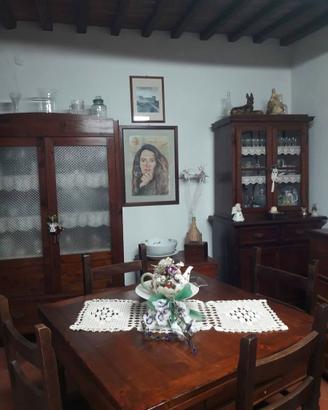 Salotto stile toscano