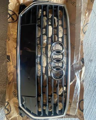Griglia frontale audi Q2 Nera originale