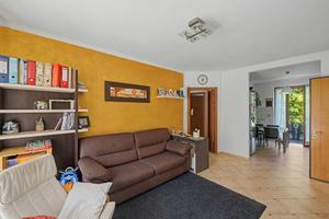 Appartamento di 80 m² con 3 locali e posto auto a 