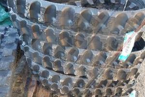 Cingoli Gomma Misura Bob Cat 250x75x45