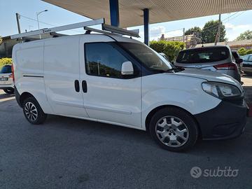 Fiat Doblò Maxi con bagagliera Wuerth