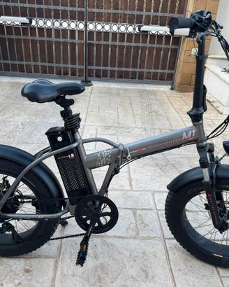 Bici elettrica M1Plus 36 V