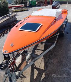 Barca motoscafo + motore + carrello