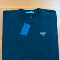 T shirt prada