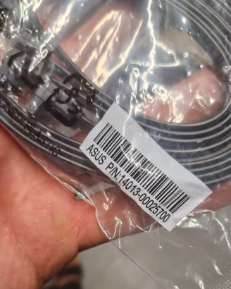 ASUS 4 Cavi Dati SATA III 6Gb/s P/N 14013-0025700