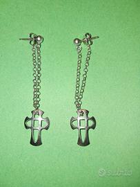 Orecchini pendenti a croce argento