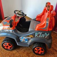 auto giocattolo a batteria 