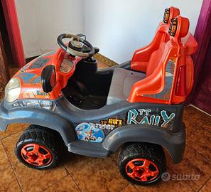 auto giocattolo a batteria 