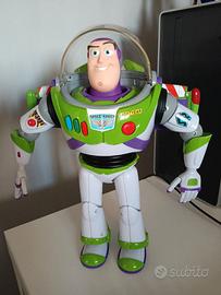 Buzz Lightyear Toy Story4 parlante in Inglese