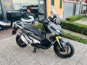 HONDA X-ADV 750 TUTTO INCLUSO ANCHE PASSAGGIO!
