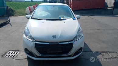RICAMBI USATI PER Peugeot 208 - 2018