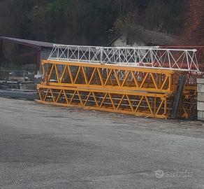 Gru San Marco SMT520