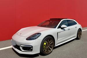 Porsche panamera 4 E-Hybrid