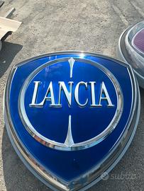 insegna logo  FIAT e LANCIA