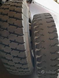 6 gomme Pirelli 12.00 R20 usate - stato 50-60%