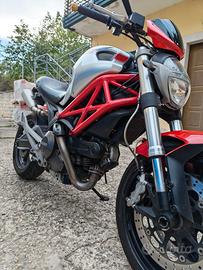 Ducati Monster 696 depotenziata