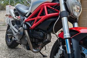 Ducati Monster 696 depotenziata