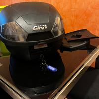 bauletto porta caschi Givi universale