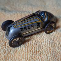 Centola auto da corsa  Gp in latta 