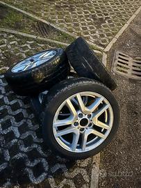 Cerchi con gomme 17