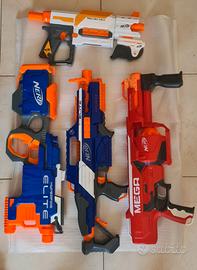 4 armi Nerf + caricatori