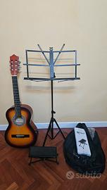 chitarra classica Olveira con accessori