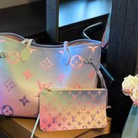 LOUIS VUITTON Borse piccole e grandi