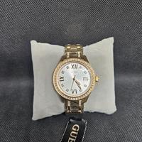 orologio per donna Guess dorato con zirconi 