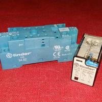 Relè Finder 24V DC con zoccolo 