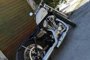 Harley-Davidson Sportster 883