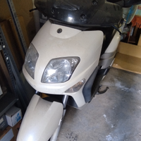 Yamaha Mbk Versity Kilibre 300 cc