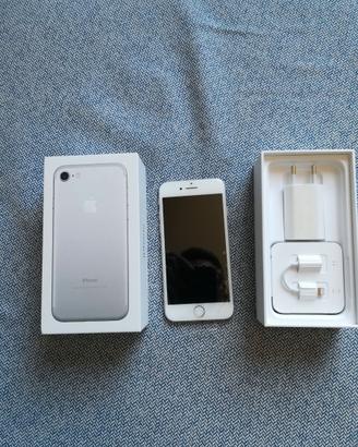 iPhone 7 aperto ma mai usato come nuovo