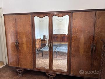 Armadio antico