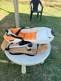 Sdraietta imbottita con telaio in legno e allumini