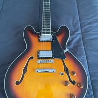 Chitarra elettrica semiacustica Eko SA350