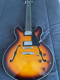 Chitarra elettrica semiacustica Eko SA350