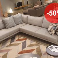 Divano moderno Doimo con penisola modello Philip